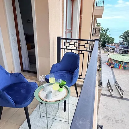 Апартаменти - Beachfront - Zlatna Kotva A60